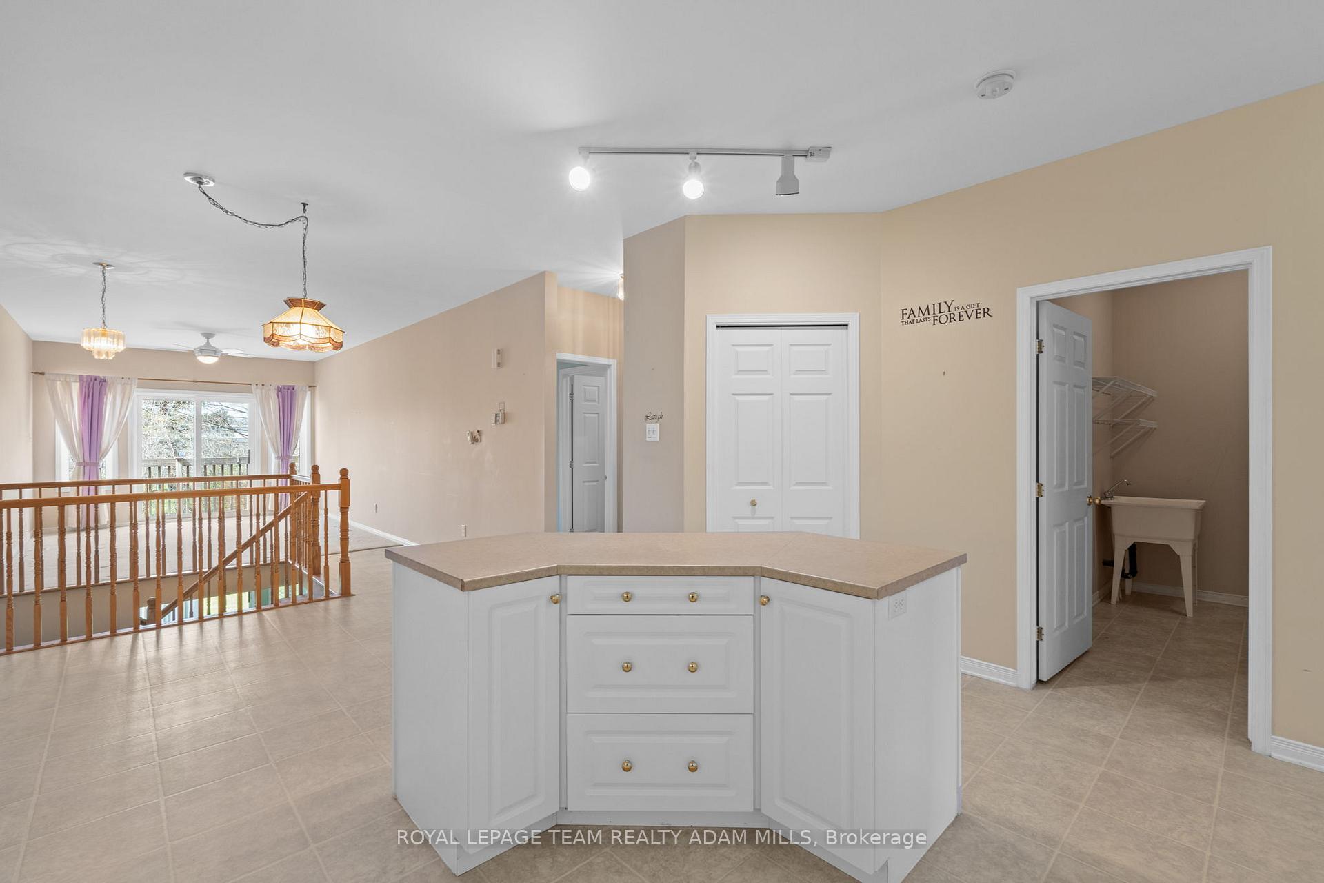 Photo 15 of 98 Patterson Crescent, Carleton Place — HOMEH
