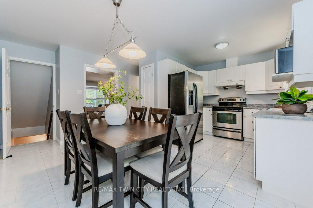 Photo 4 of Unit 38, 235 Saginaw Parkway, Cambridge — HOMEH