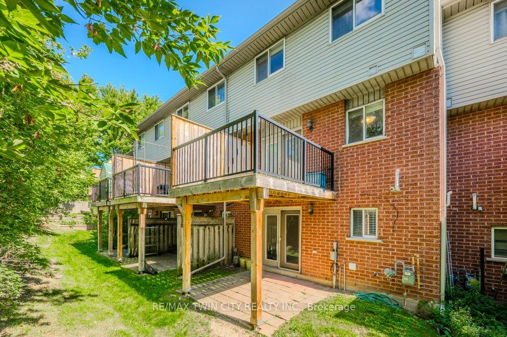 Photo 16 of Unit 38, 235 Saginaw Parkway, Cambridge — HOMEH