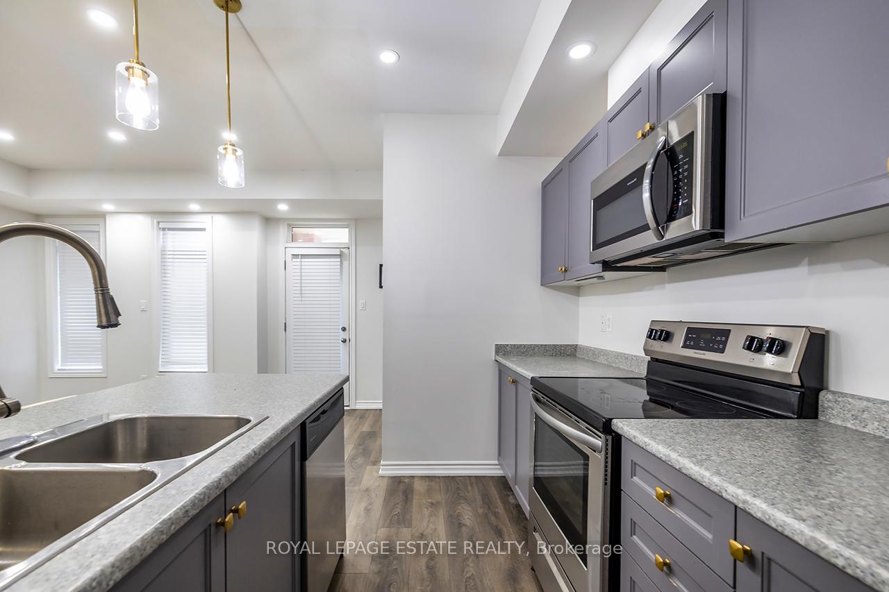 Photo 11 of Unit 112, 1715 Adirondack Chase, Pickering, Duffin Heights — HOMEH