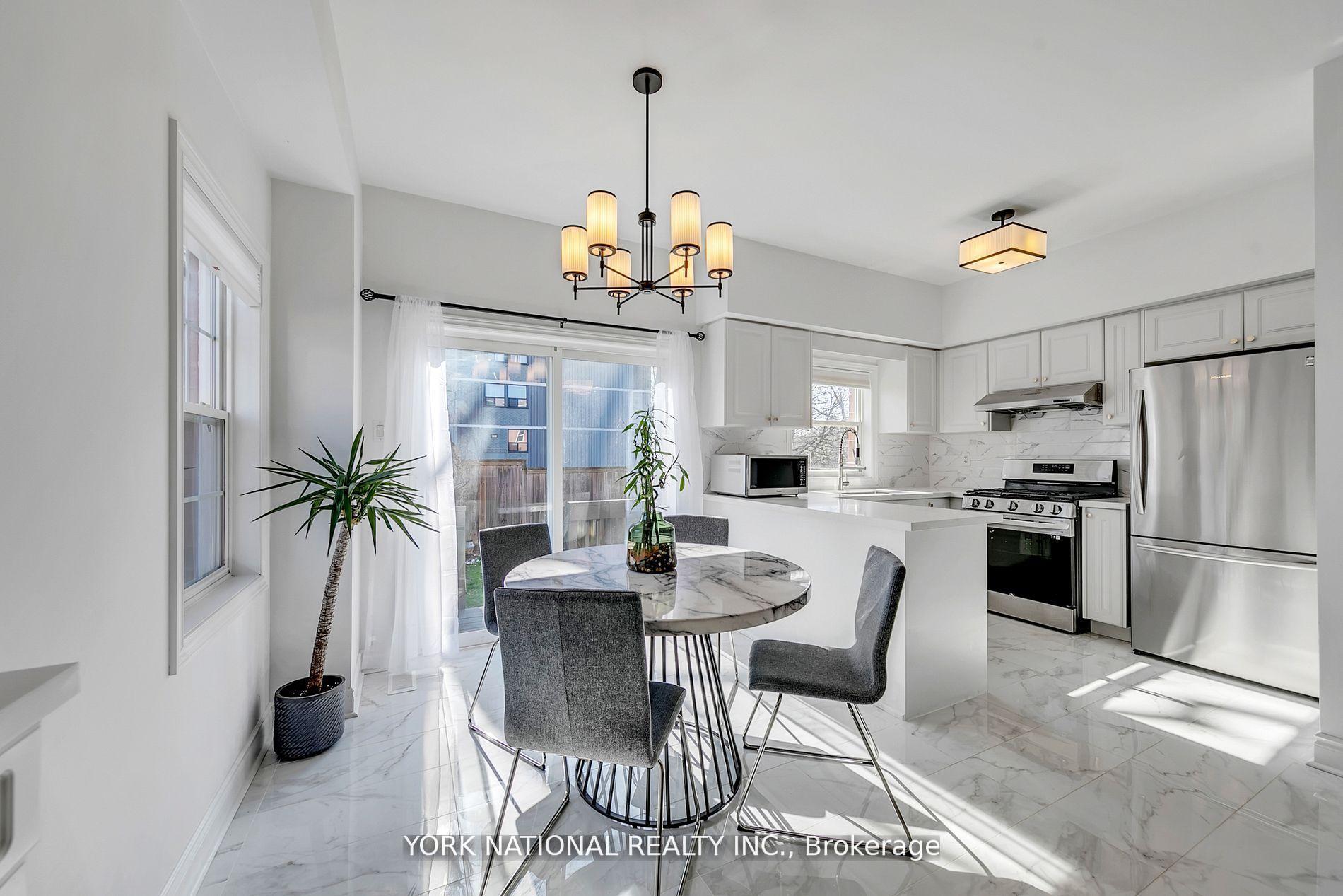 Photo 27 of Unit 12, 12 Loring Doolittle Court, Aurora, Aurora Village — HOMEH