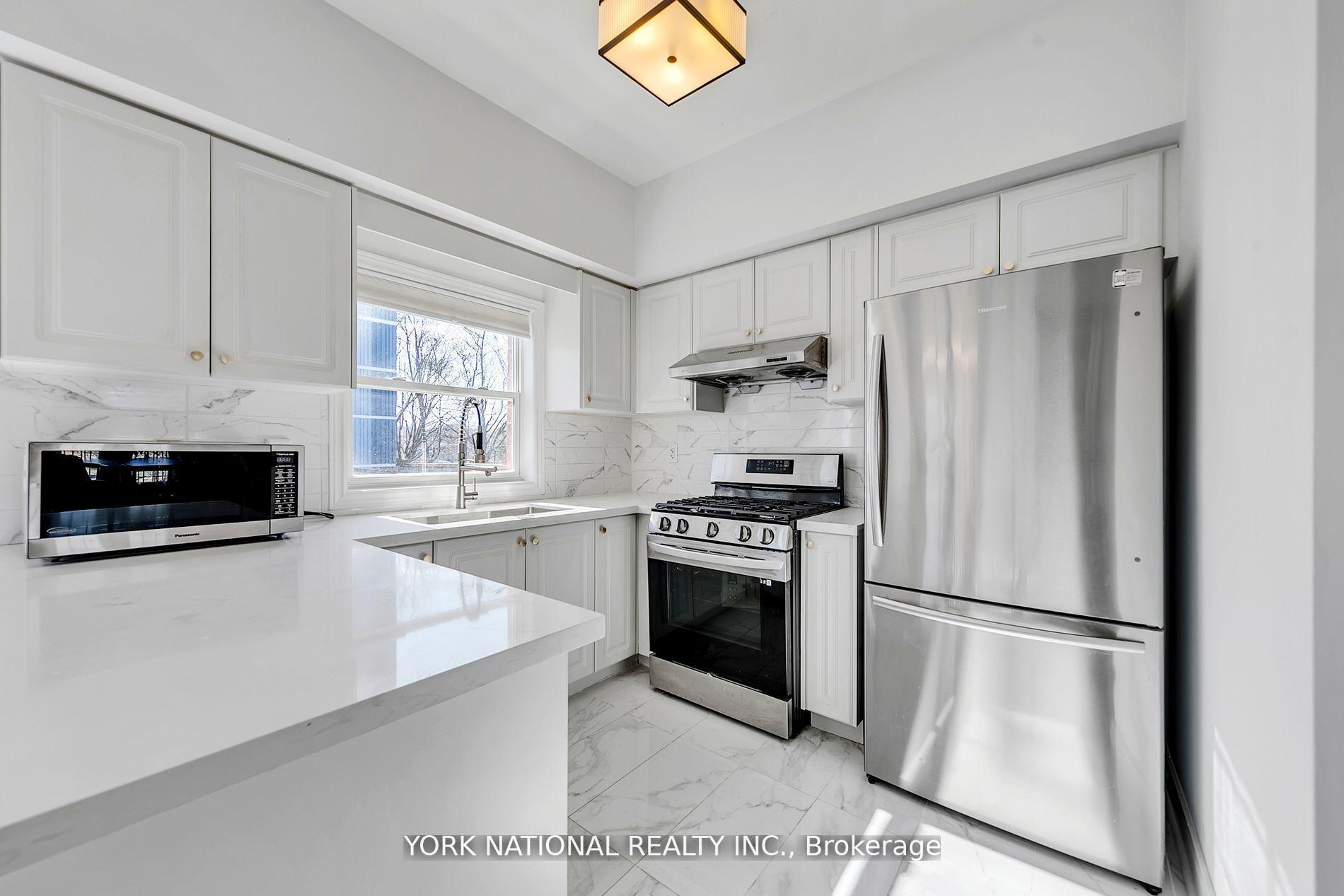 Photo 28 of Unit 12, 12 Loring Doolittle Court, Aurora, Aurora Village — HOMEH