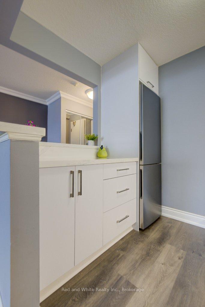 Photo 14 of Unit 606, 64 Benton Street, Kitchener — HOMEH