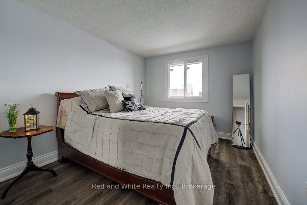 Photo 18 of Unit 606, 64 Benton Street, Kitchener — HOMEH