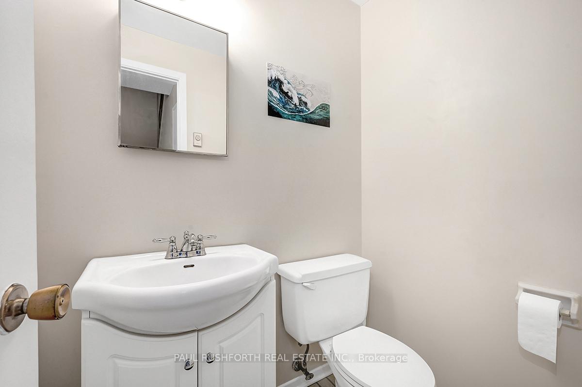 Photo 10 of 16B Sonnet Crescent, Ottawa, Westcliffe Estates — HOMEH
