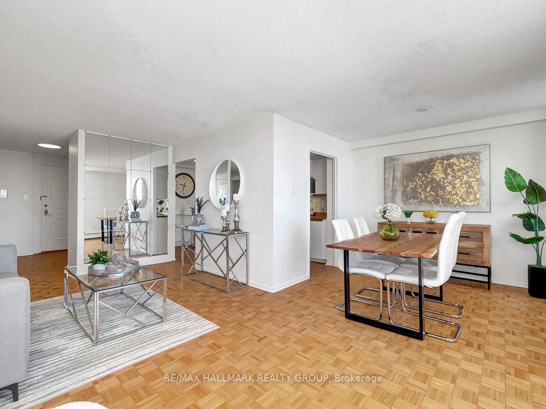 Photo 8 of Unit 702, 505 St Laurent Boulevard, Ottawa, Viscount Alexander Park — HOMEH