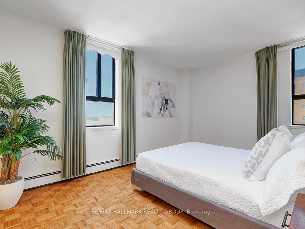 Photo 20 of Unit 702, 505 St Laurent Boulevard, Ottawa, Viscount Alexander Park — HOMEH