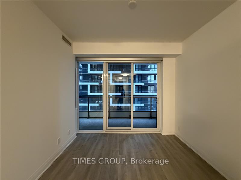 Photo 4 of Unit 1201, 65 Broadway Avenue, Toronto, Mount Pleasant West — HOMEH