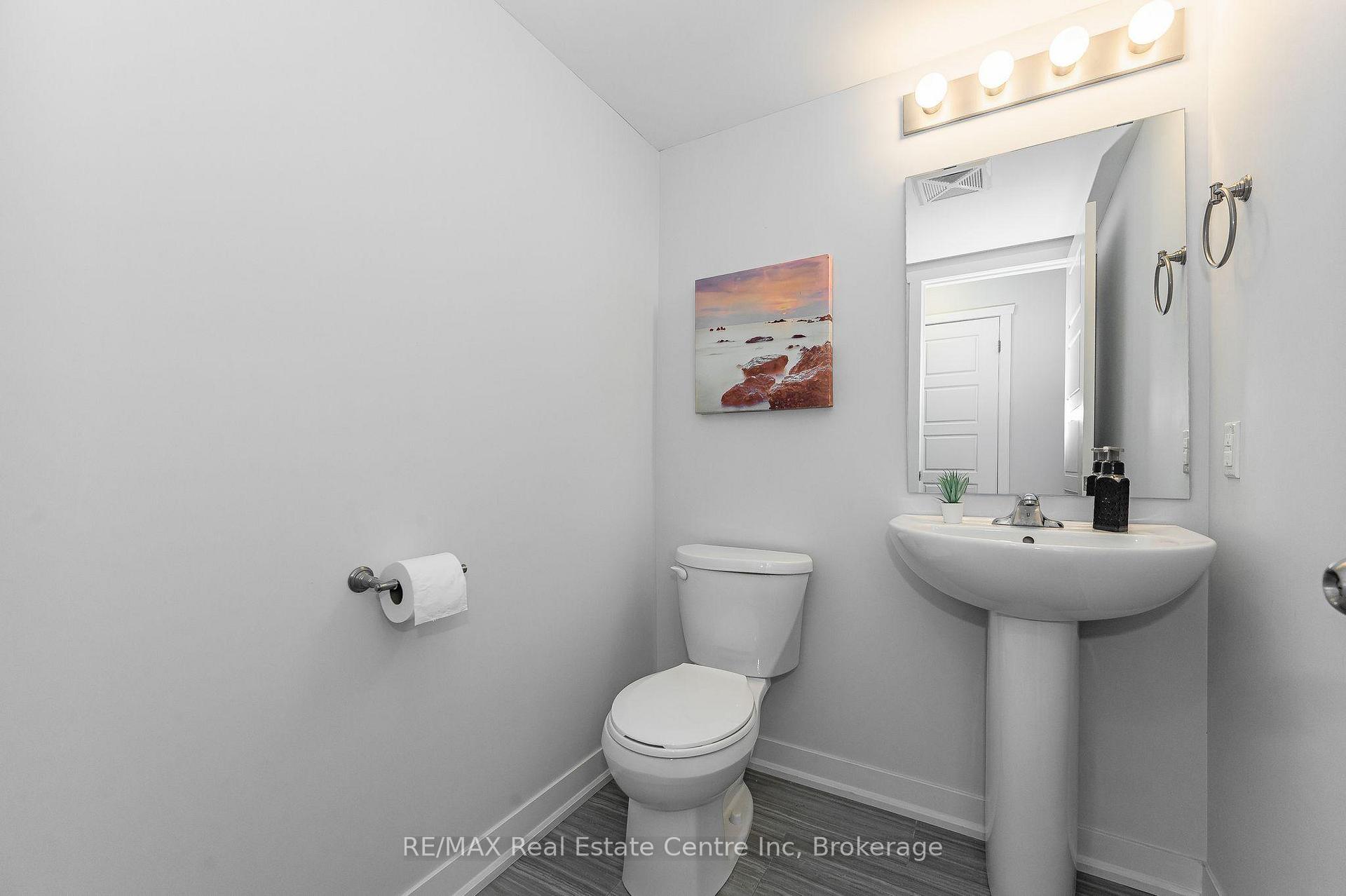 Photo 15 of Unit B4, 190 Century Hill Drive, Kitchener — HOMEH