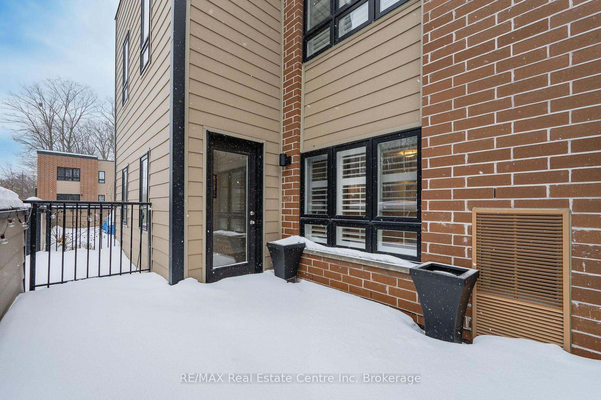 Photo 17 of Unit B4, 190 Century Hill Drive, Kitchener — HOMEH