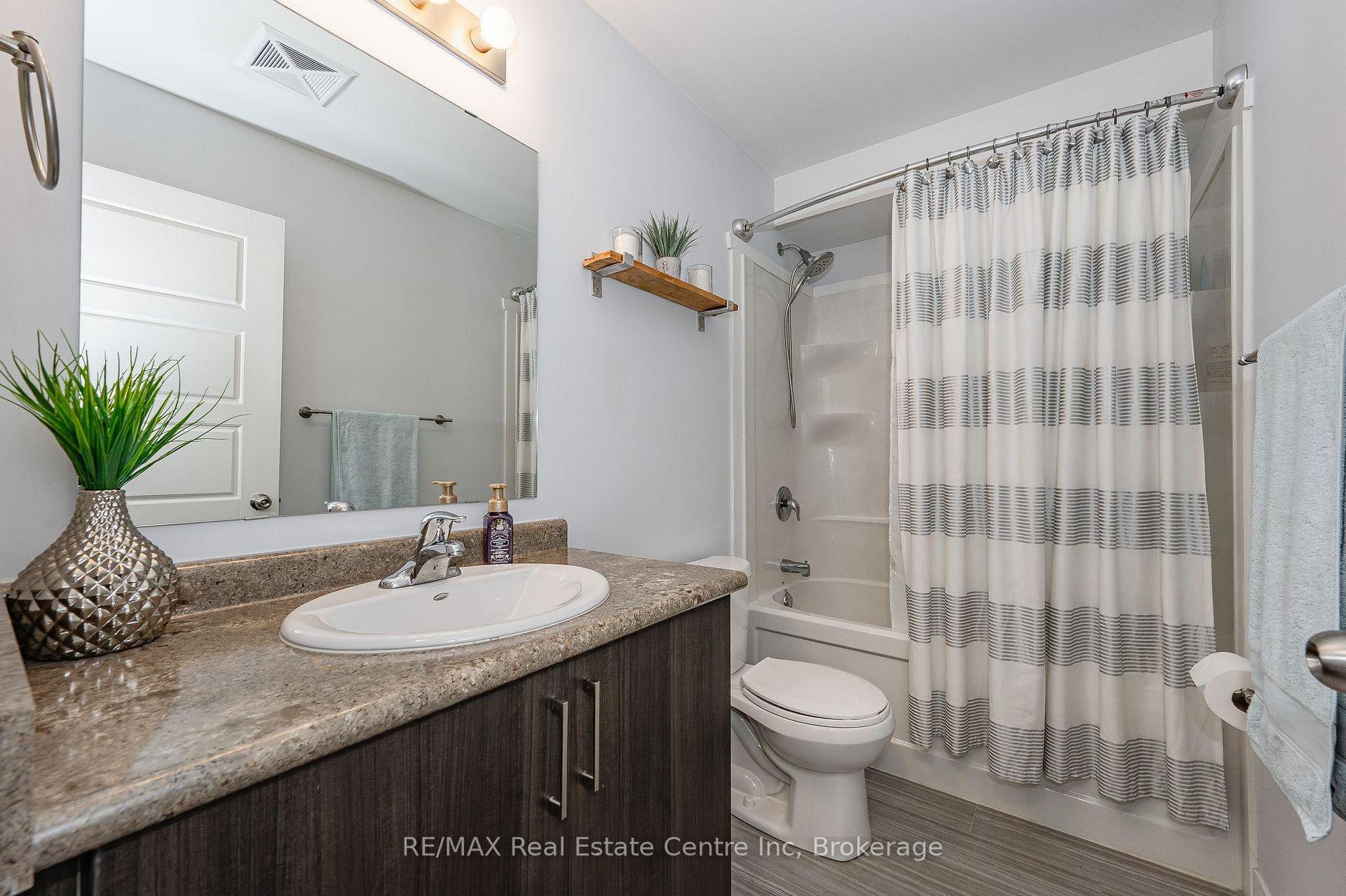 Photo 24 of Unit B4, 190 Century Hill Drive, Kitchener — HOMEH