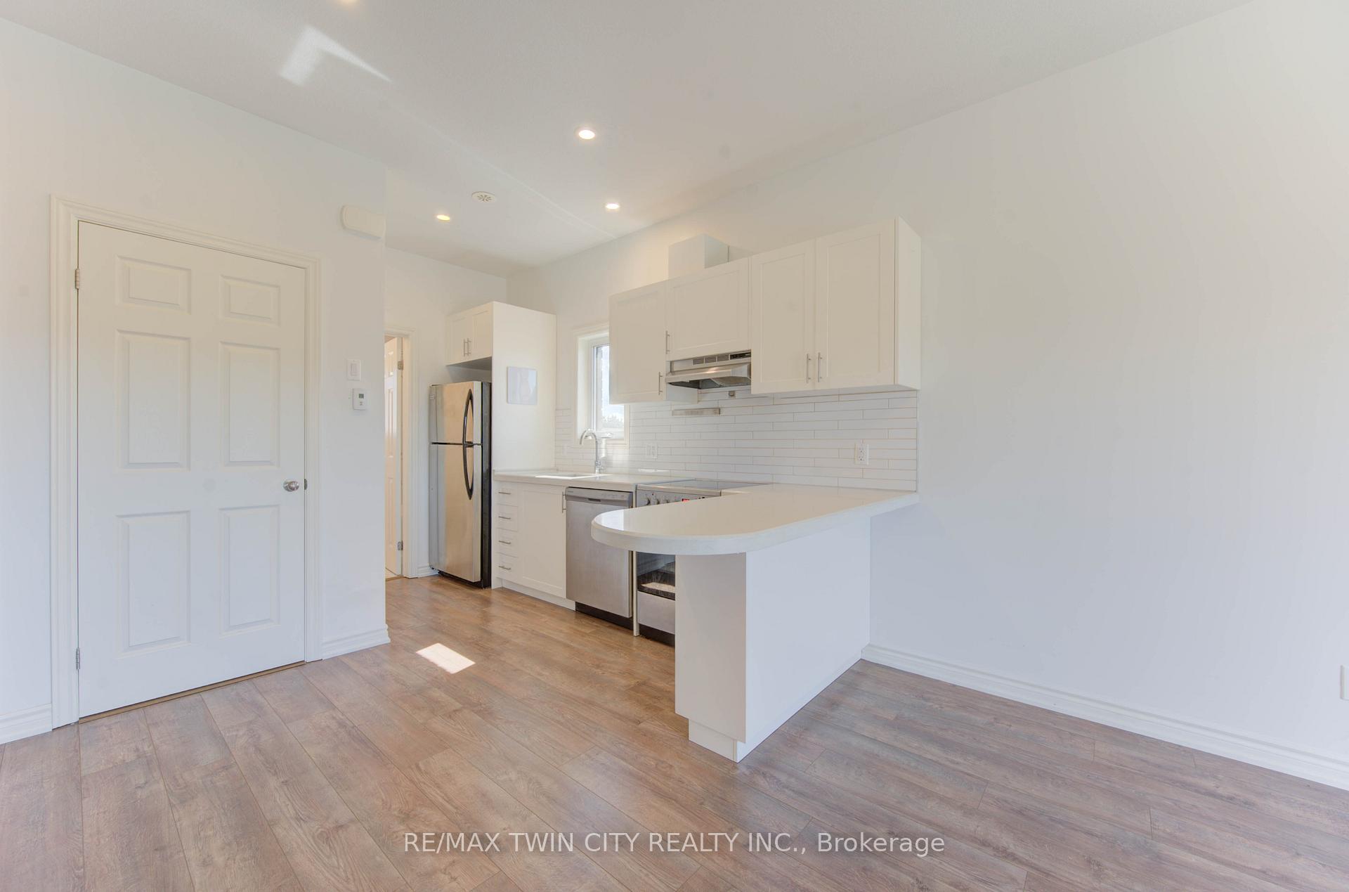 Photo 9 of Unit 9C, 164 Heiman Street, Kitchener — HOMEH