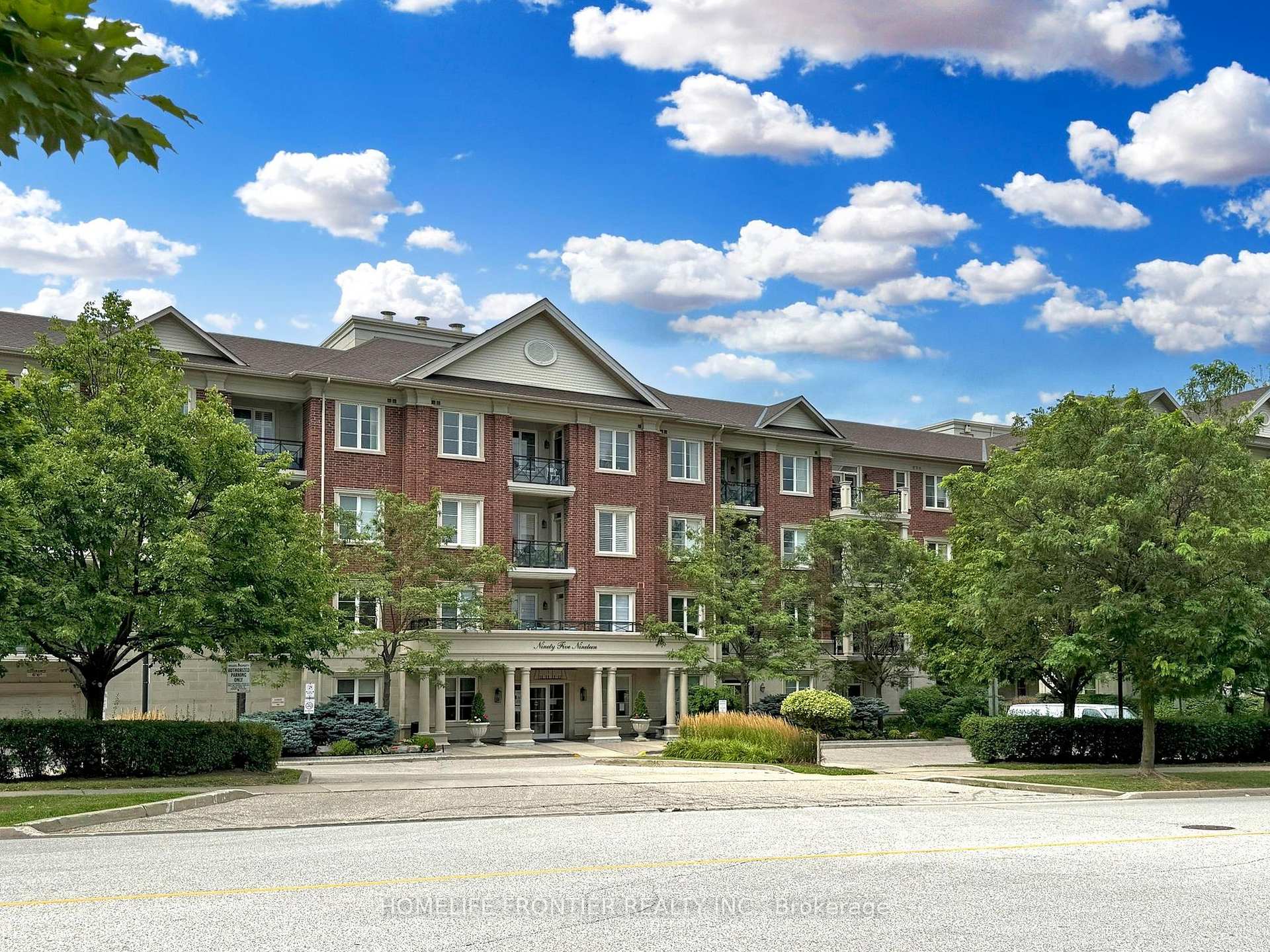 Front of Unit 305, 9519 Keele Street