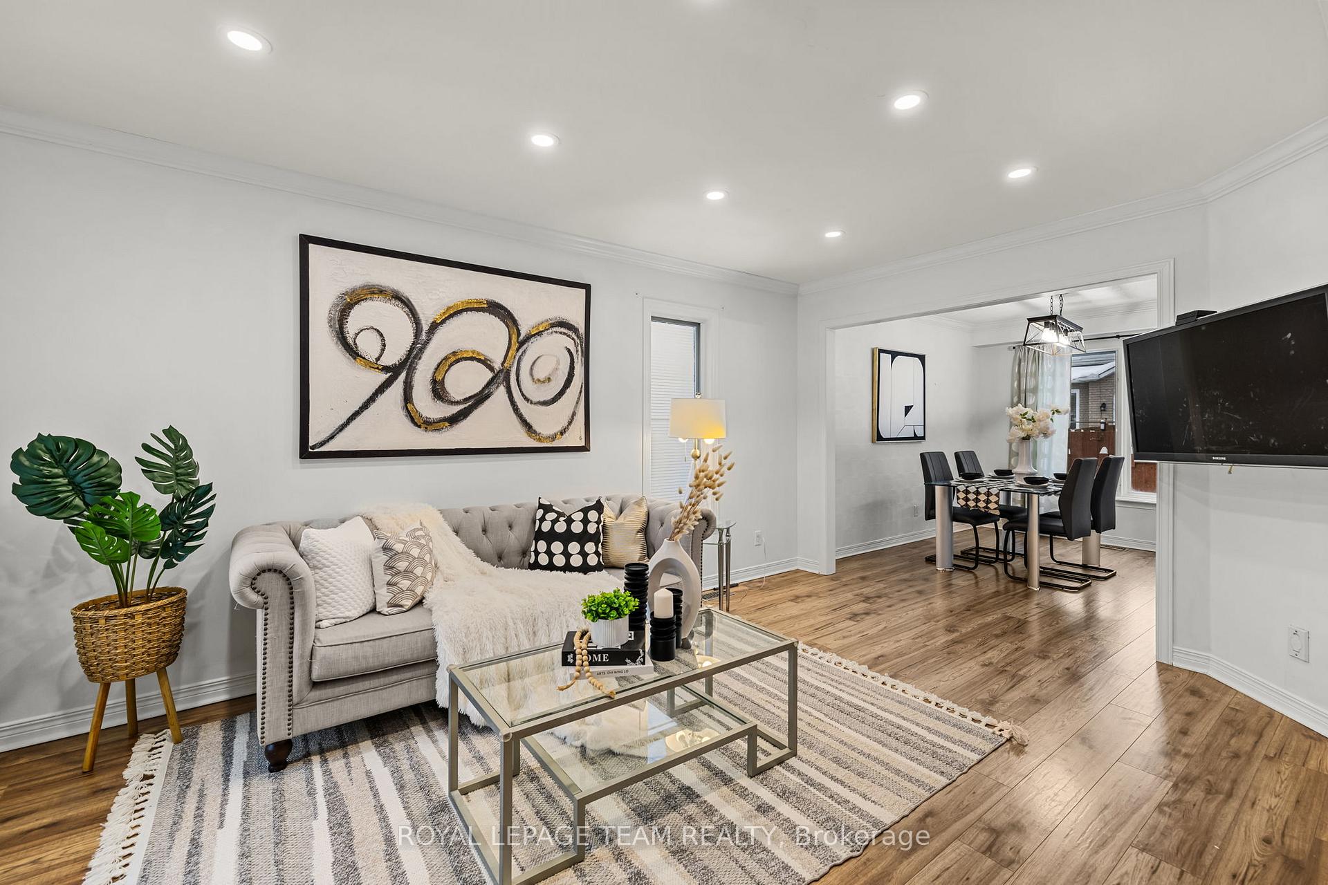 Photo 7 of 1563 Marley Crescent, Ottawa, Carson Grove — HOMEH