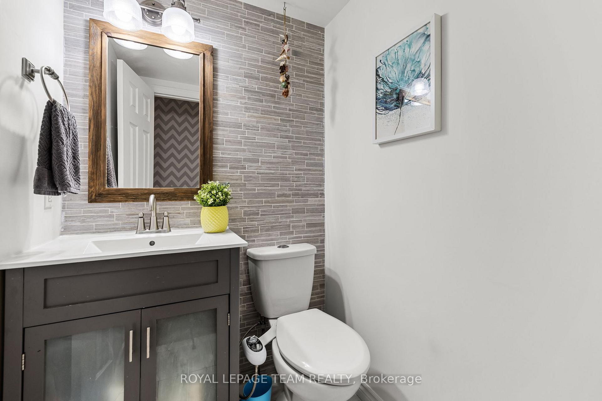 Photo 15 of 1563 Marley Crescent, Ottawa, Carson Grove — HOMEH