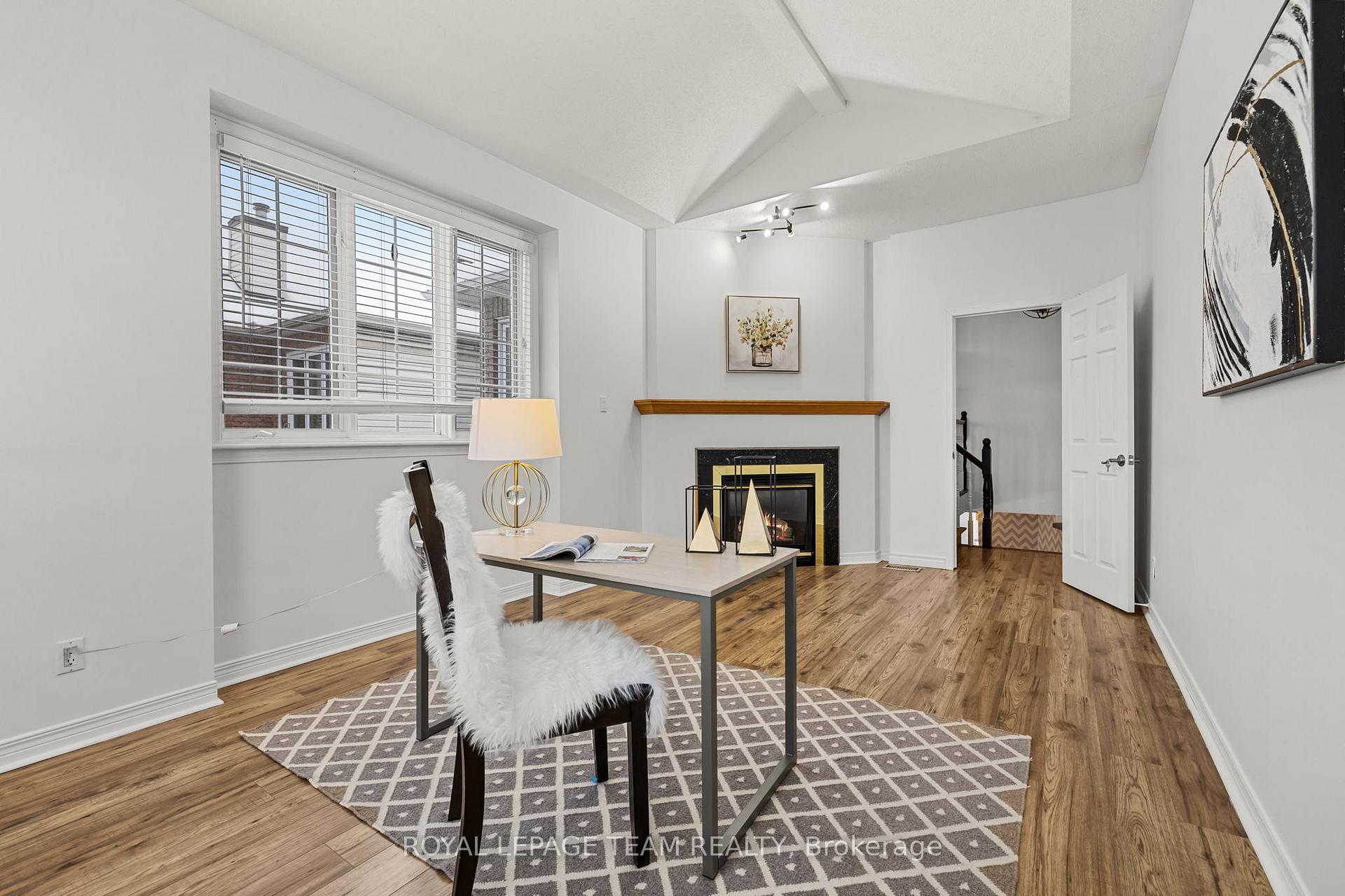 Photo 23 of 1563 Marley Crescent, Ottawa, Carson Grove — HOMEH