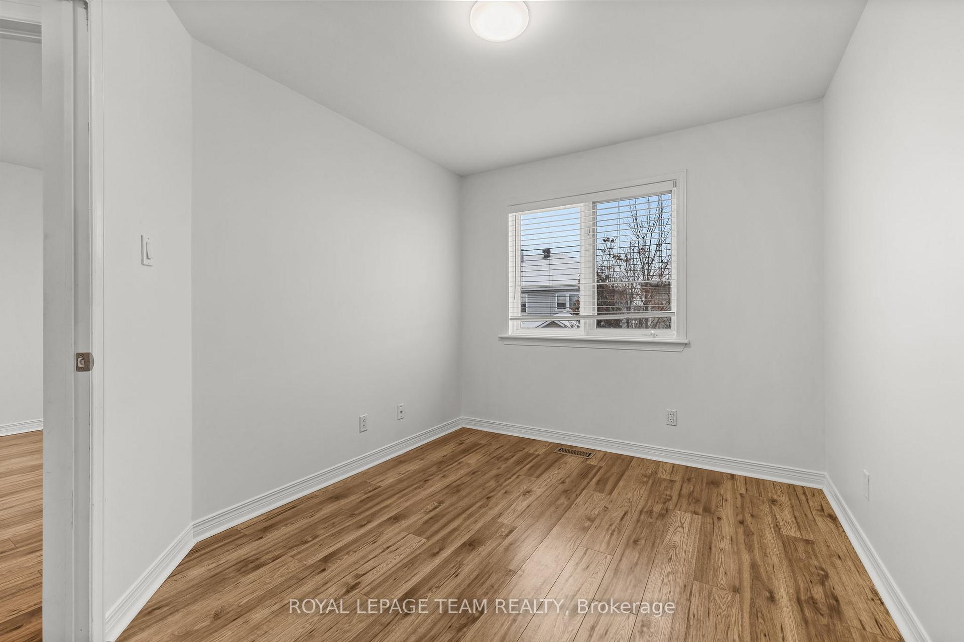 Photo 31 of 1563 Marley Crescent, Ottawa, Carson Grove — HOMEH