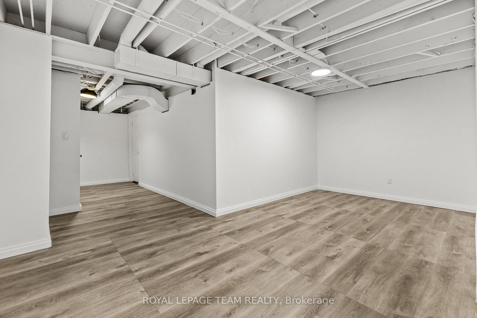 Photo 27 of 1563 Marley Crescent, Ottawa, Carson Grove — HOMEH