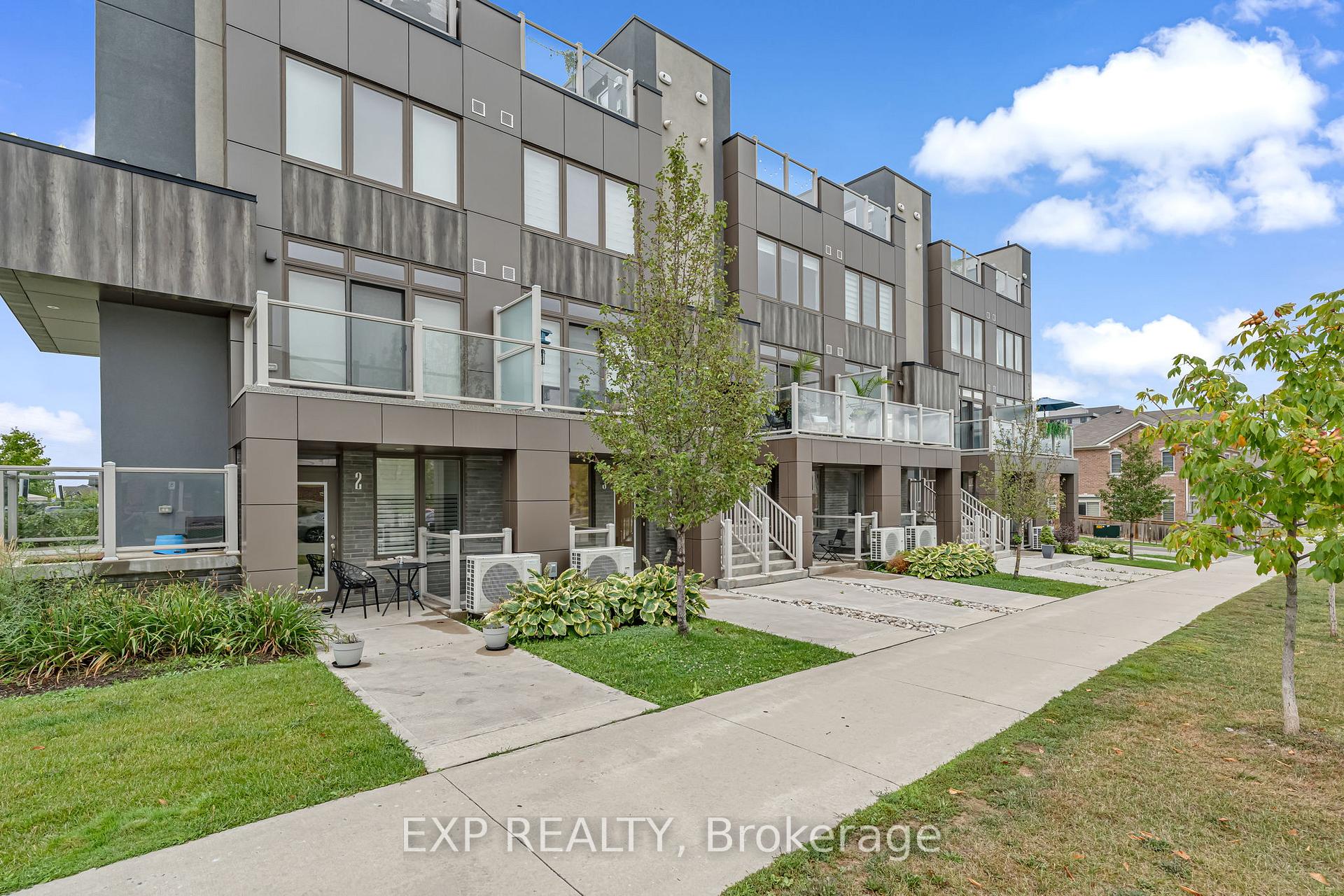 Photo 4 of Unit 3, 261 Skinner Road, Hamilton, Waterdown — HOMEH