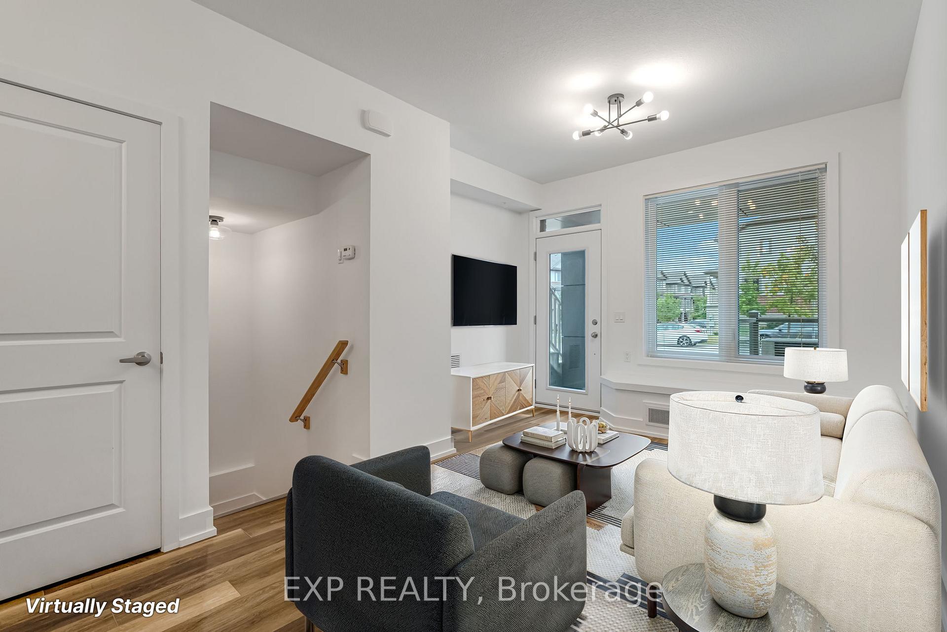 Photo 8 of Unit 3, 261 Skinner Road, Hamilton, Waterdown — HOMEH