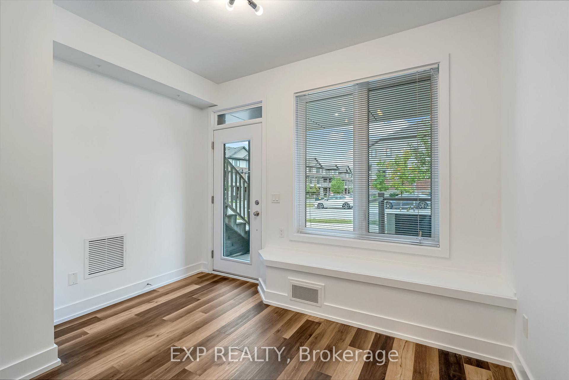 Photo 9 of Unit 3, 261 Skinner Road, Hamilton, Waterdown — HOMEH