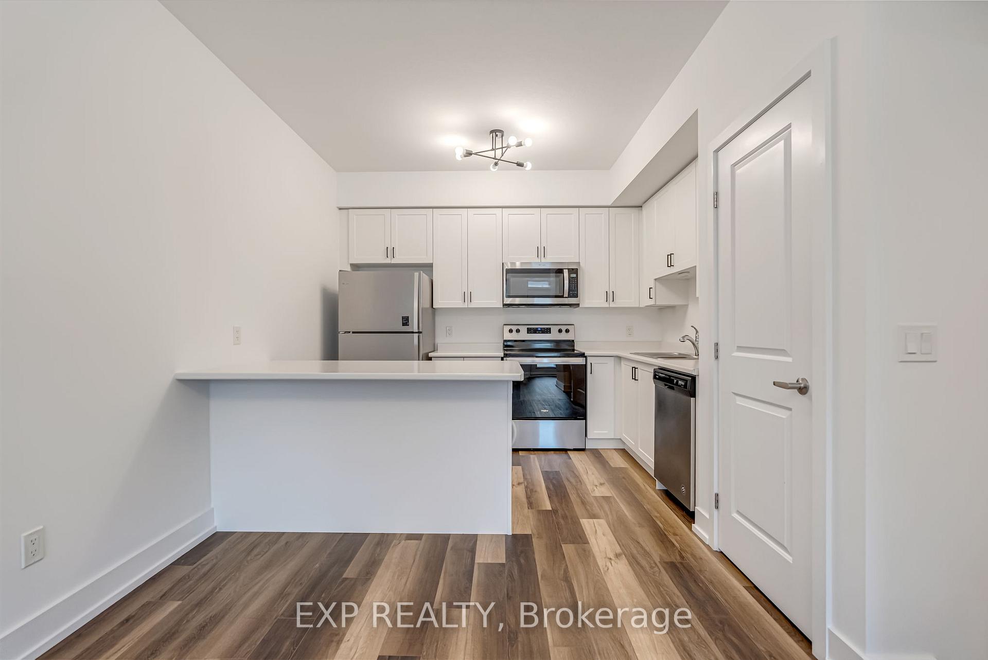 Photo 13 of Unit 3, 261 Skinner Road, Hamilton, Waterdown — HOMEH