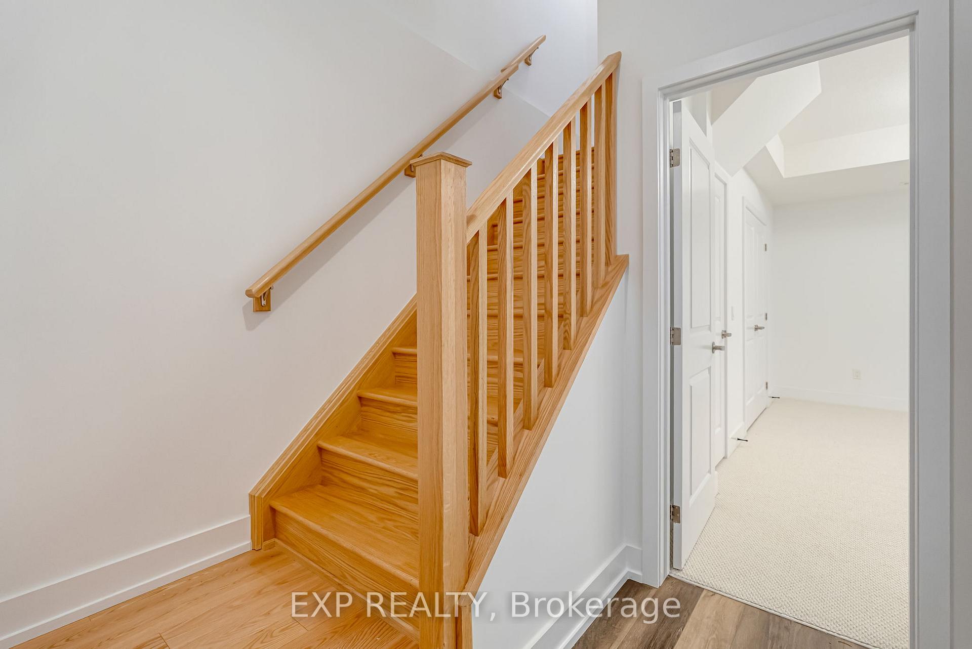 Photo 17 of Unit 3, 261 Skinner Road, Hamilton, Waterdown — HOMEH