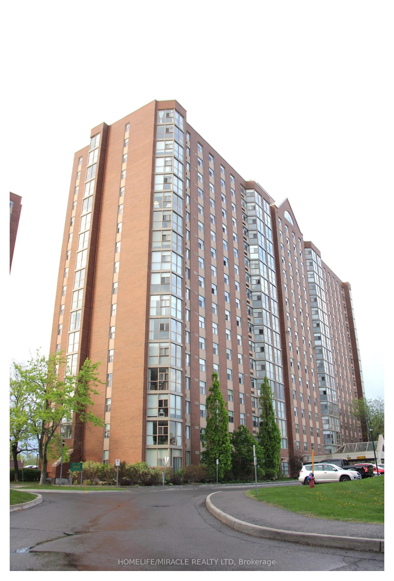 Photo 3 of Unit 1409, 2760 Carousel Crescent, Ottawa, Emerald Woods/Sawmill Creek — HOMEH