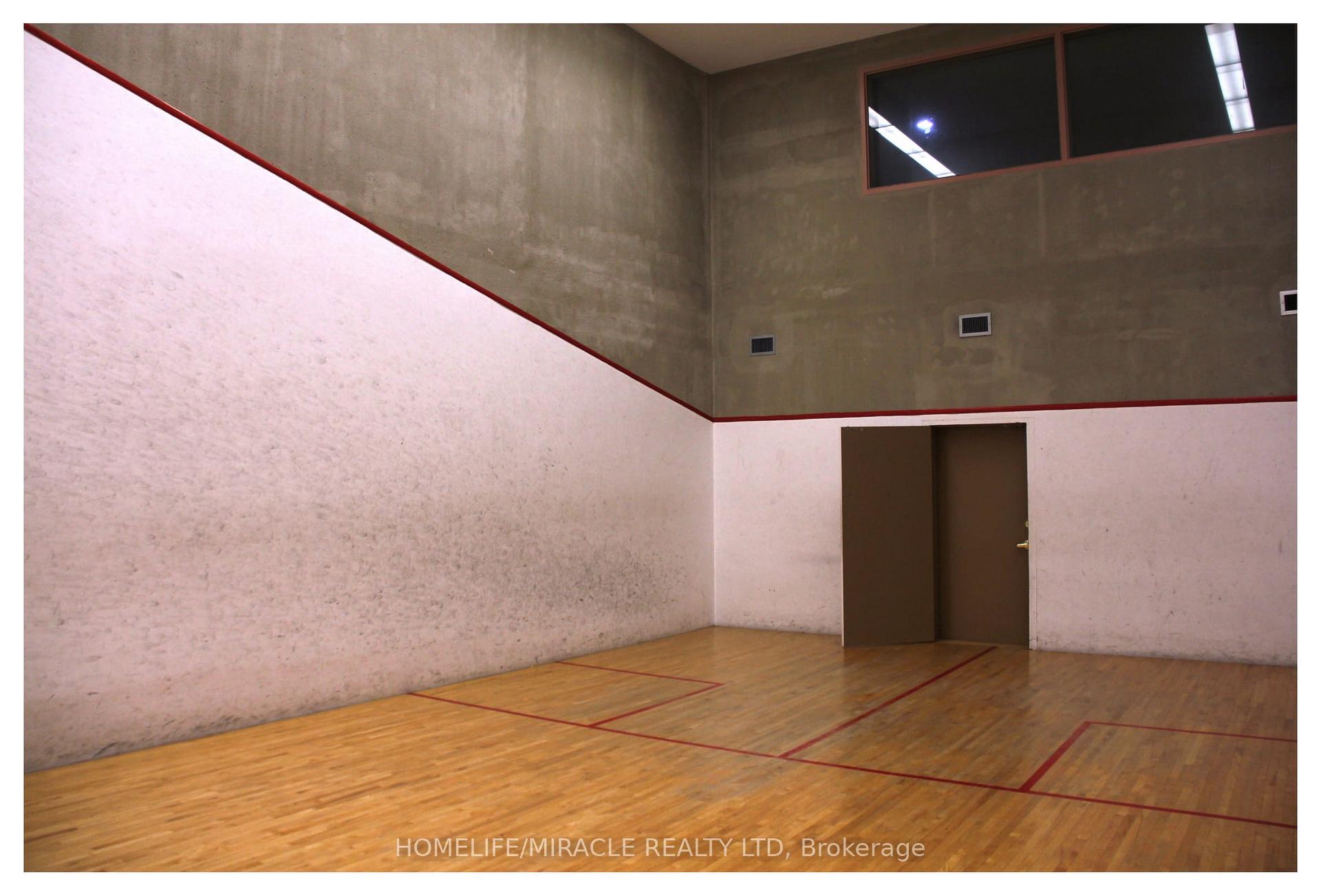 Photo 12 of Unit 1409, 2760 Carousel Crescent, Ottawa, Emerald Woods/Sawmill Creek — HOMEH