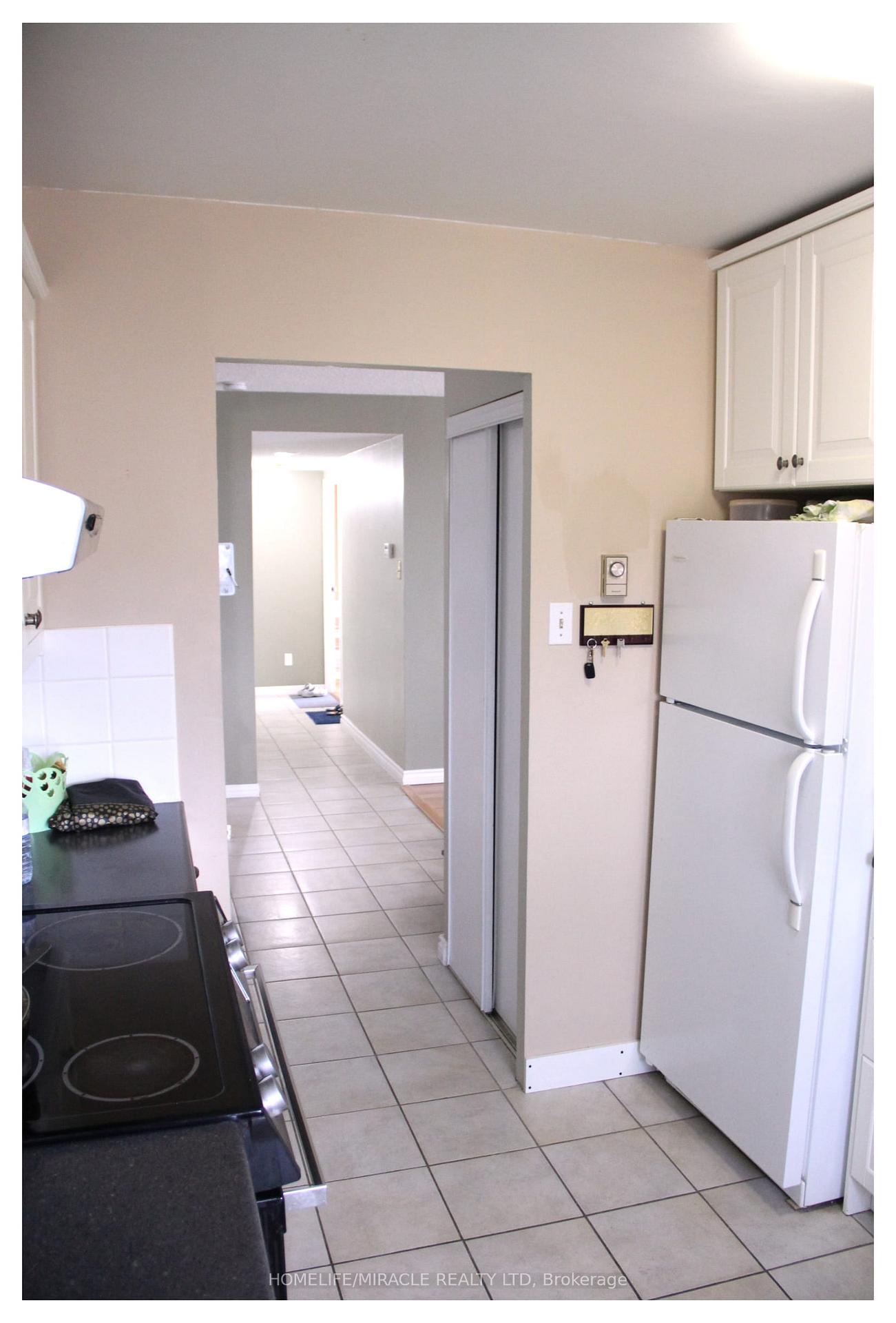 Photo 25 of Unit 1409, 2760 Carousel Crescent, Ottawa, Emerald Woods/Sawmill Creek — HOMEH