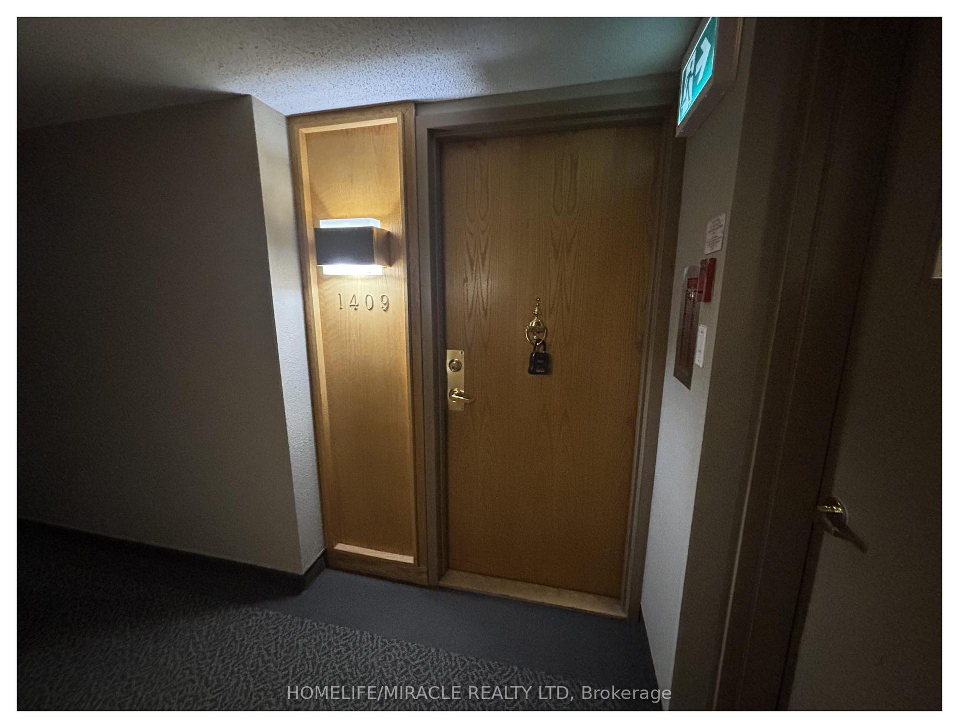 Photo 49 of Unit 1409, 2760 Carousel Crescent, Ottawa, Emerald Woods/Sawmill Creek — HOMEH