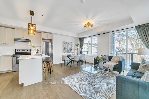 Photo 7 of Unit 7, 100 Alex Gardner Circle, Aurora, Aurora Village — HOMEH