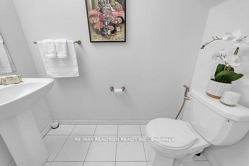 Photo 19 of Unit 7, 100 Alex Gardner Circle, Aurora, Aurora Village — HOMEH