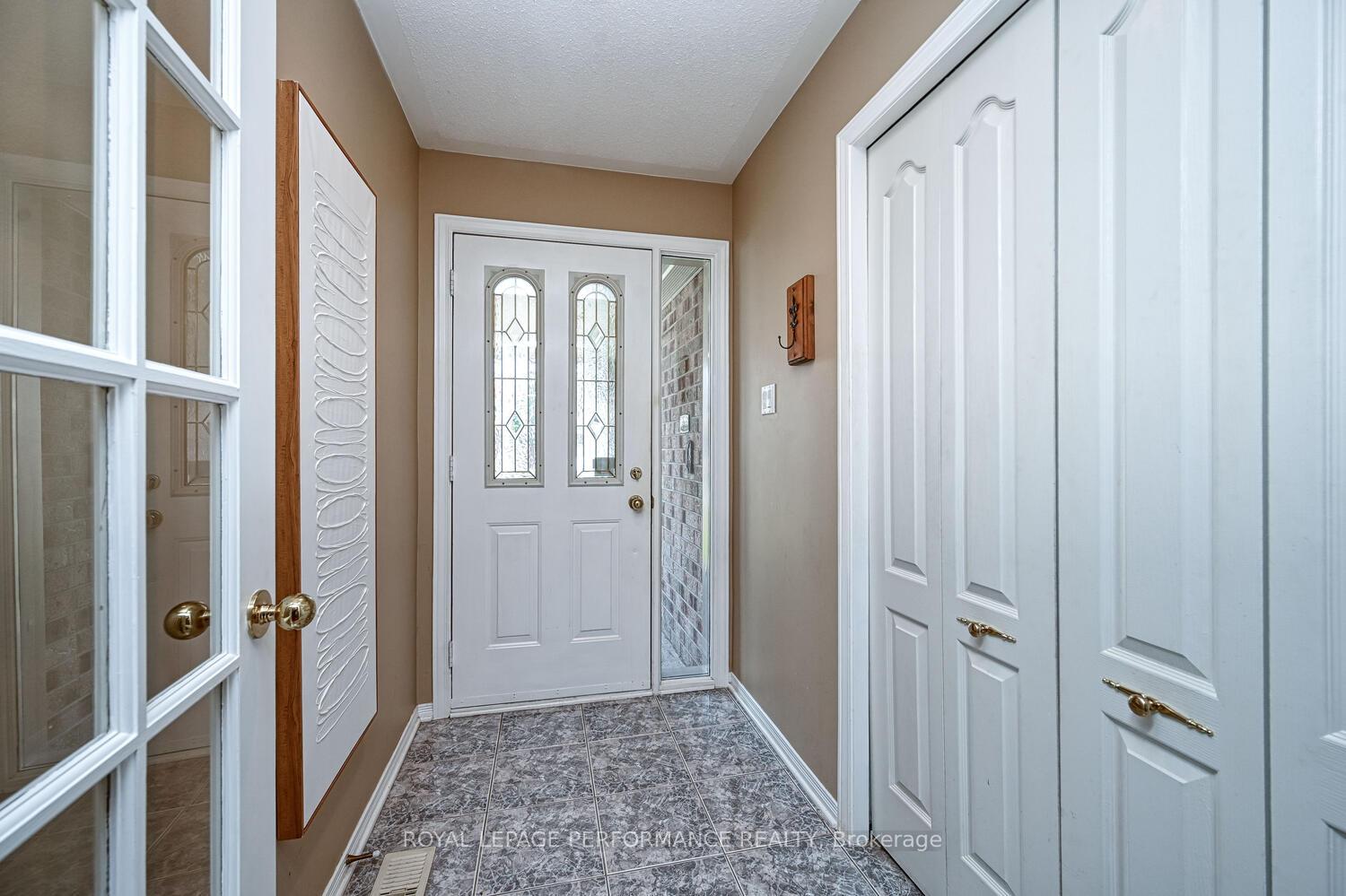 Photo 3 of 3026 Sable Ridge Drive, Ottawa, Upper Hunt Club — HOMEH