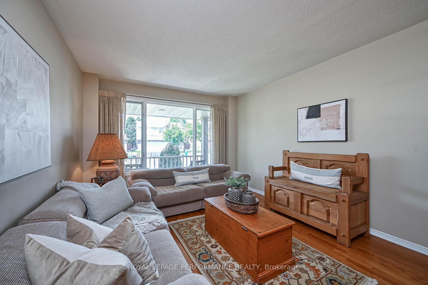 Photo 6 of 3026 Sable Ridge Drive, Ottawa, Upper Hunt Club — HOMEH