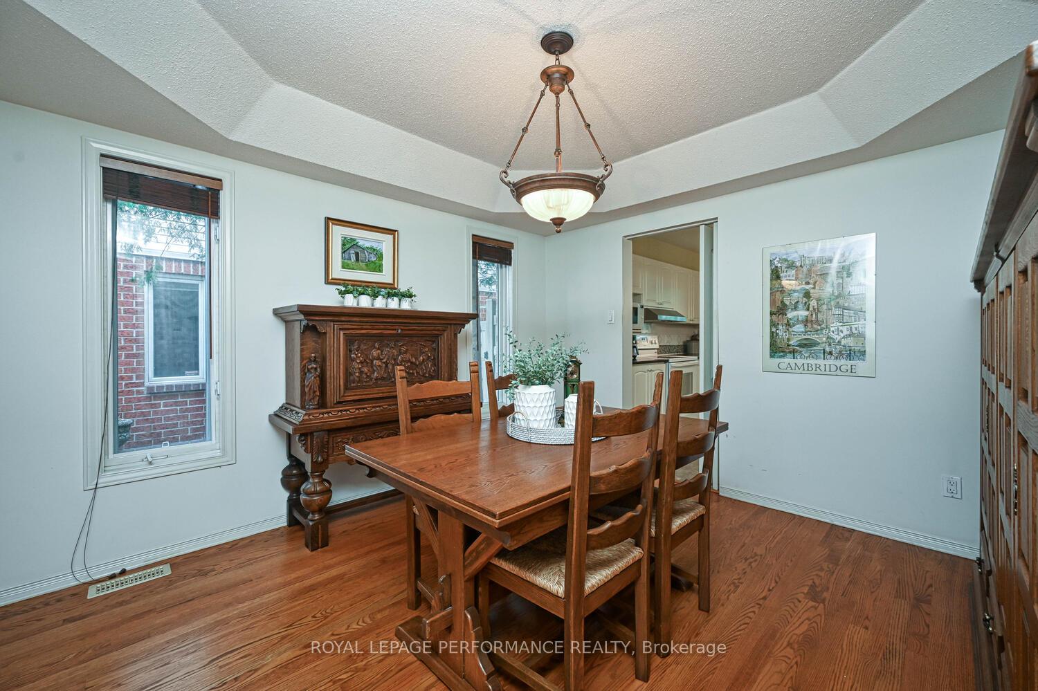 Photo 8 of 3026 Sable Ridge Drive, Ottawa, Upper Hunt Club — HOMEH