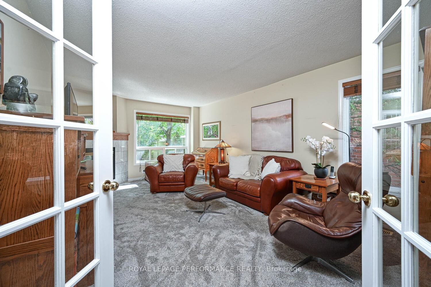 Photo 9 of 3026 Sable Ridge Drive, Ottawa, Upper Hunt Club — HOMEH