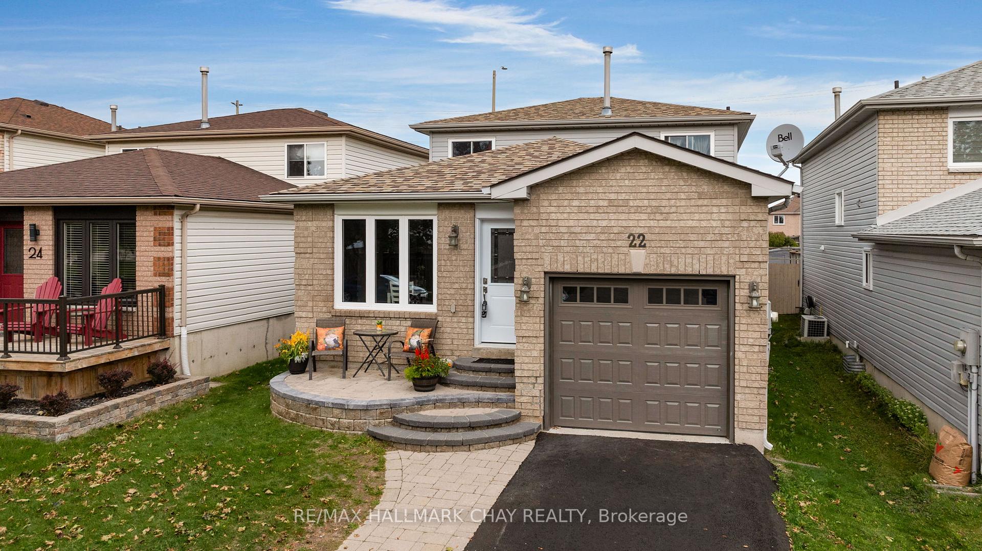 Photo 28 of 22 Assiniboine Drive, Barrie, Holly — HOMEH