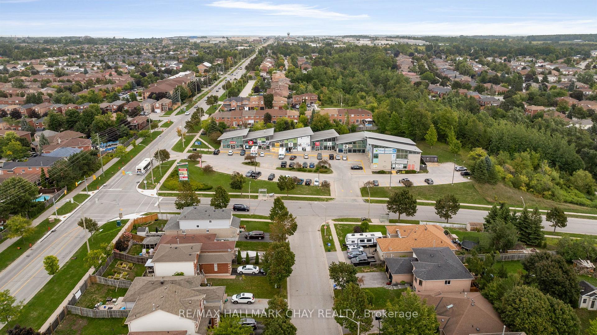 Photo 41 of 22 Assiniboine Drive, Barrie, Holly — HOMEH