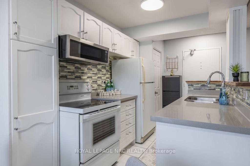 Photo 6 of Unit 104, 851 Queenston Road, Hamilton, Riverdale — HOMEH