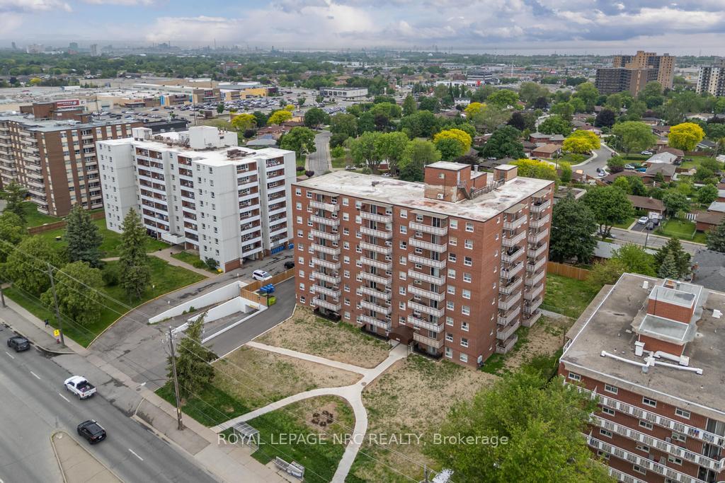 Photo 18 of Unit 104, 851 Queenston Road, Hamilton, Riverdale — HOMEH