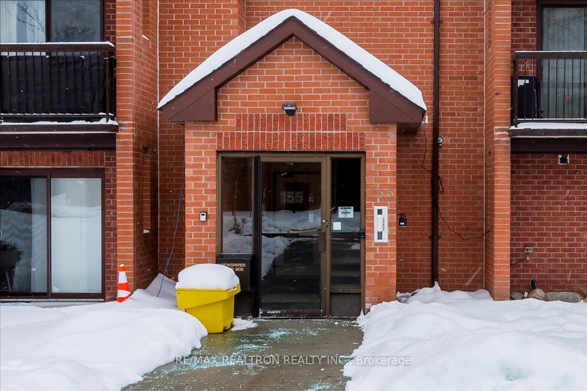 Photo 2 of Unit K6, 155 Edgehill Drive, Barrie, Letitia Heights — HOMEH