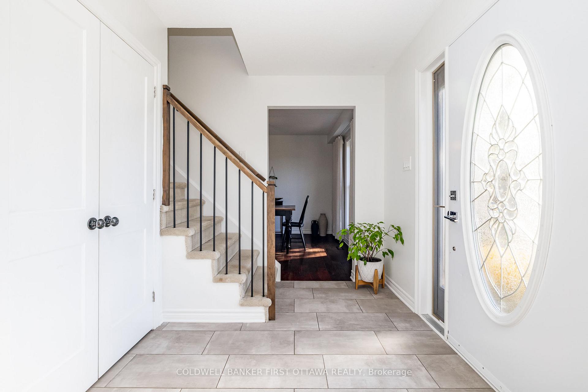 Photo 6 of 100 Manion Heights Crescent, Ottawa, Huntley Ward (South West) — HOMEH