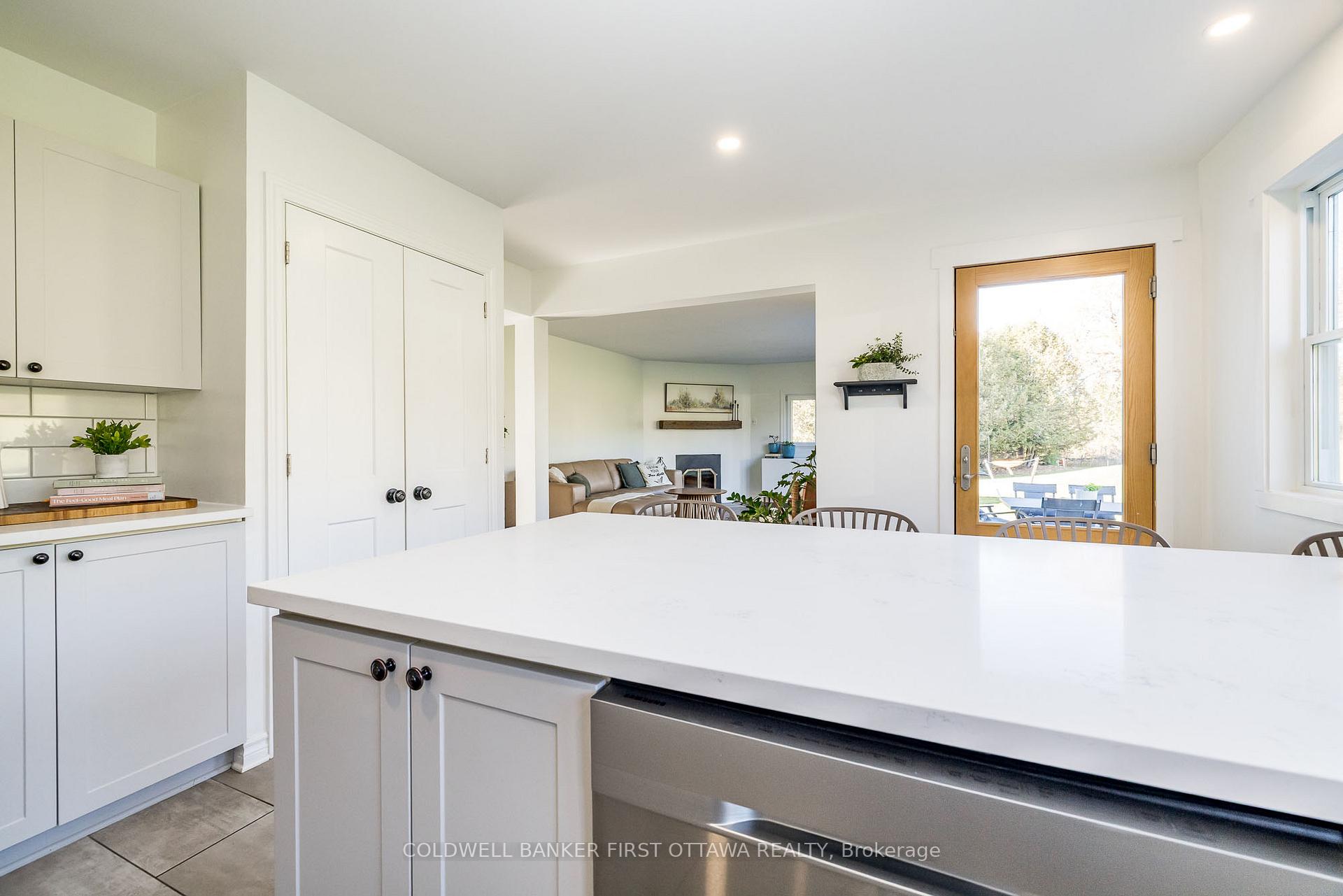 Photo 17 of 100 Manion Heights Crescent, Ottawa, Huntley Ward (South West) — HOMEH
