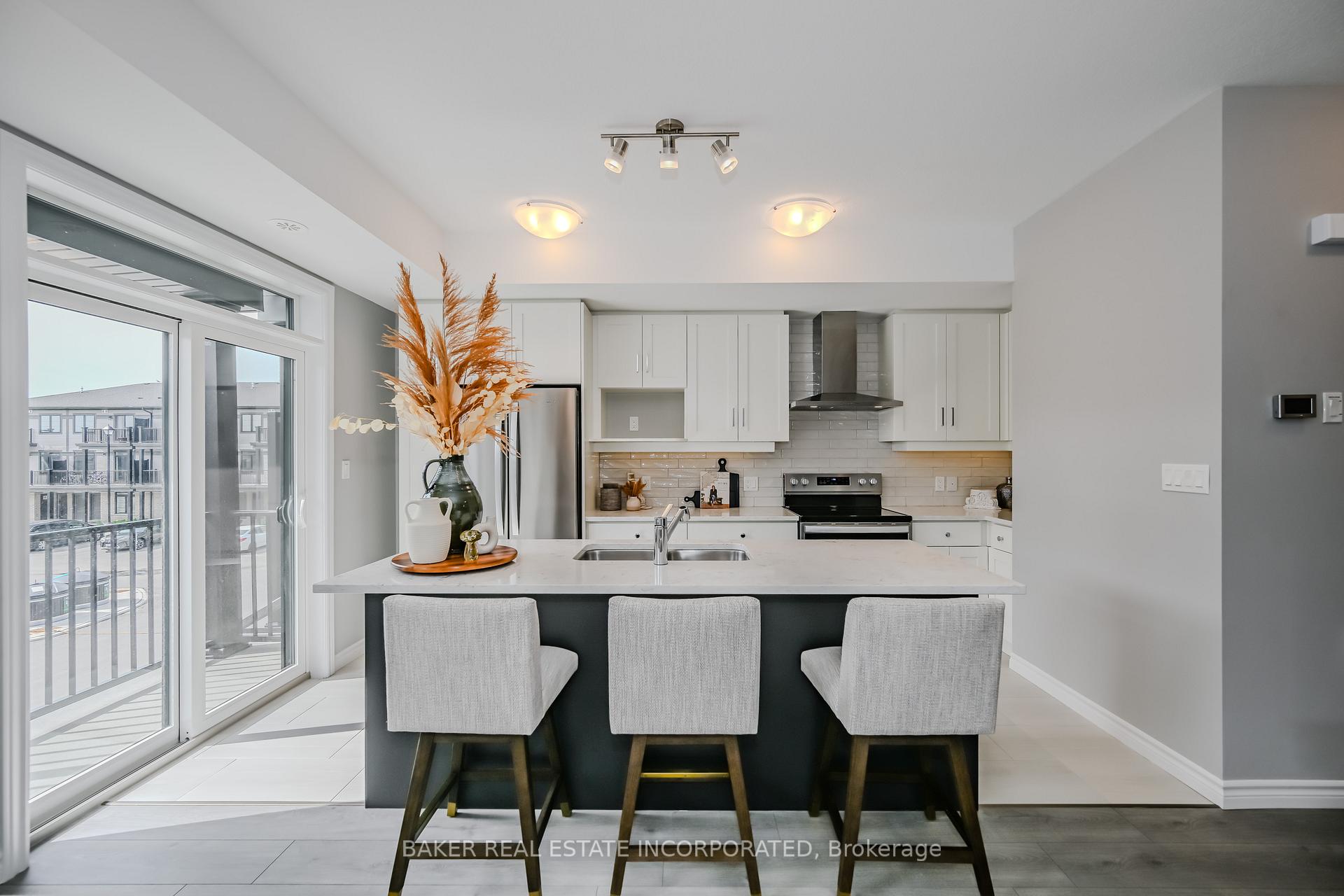 Photo 5 of Unit 68, 17 Lomond Lane, Kitchener — HOMEH