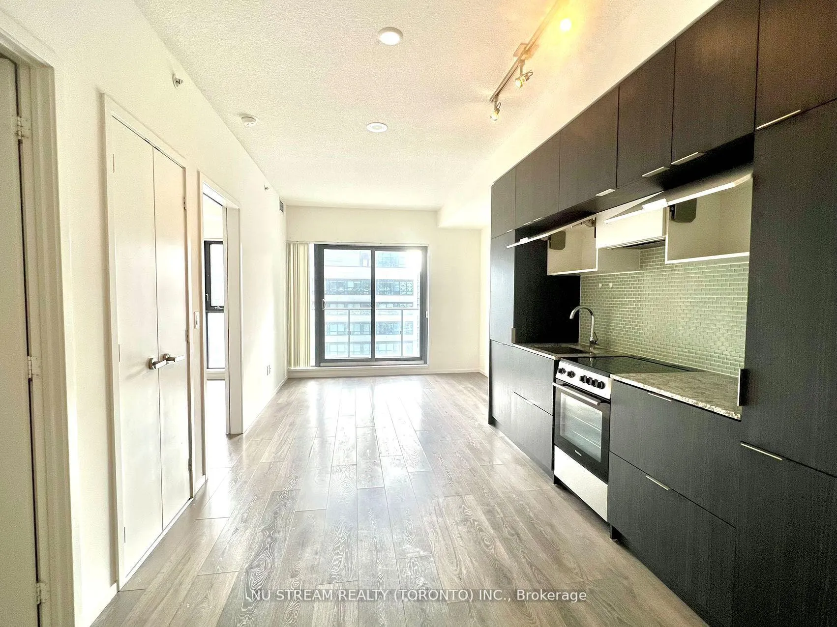 Photo 3 of Unit 2903, 159 Dundas Street E, Toronto, Church-Yonge Corridor — HOMEH