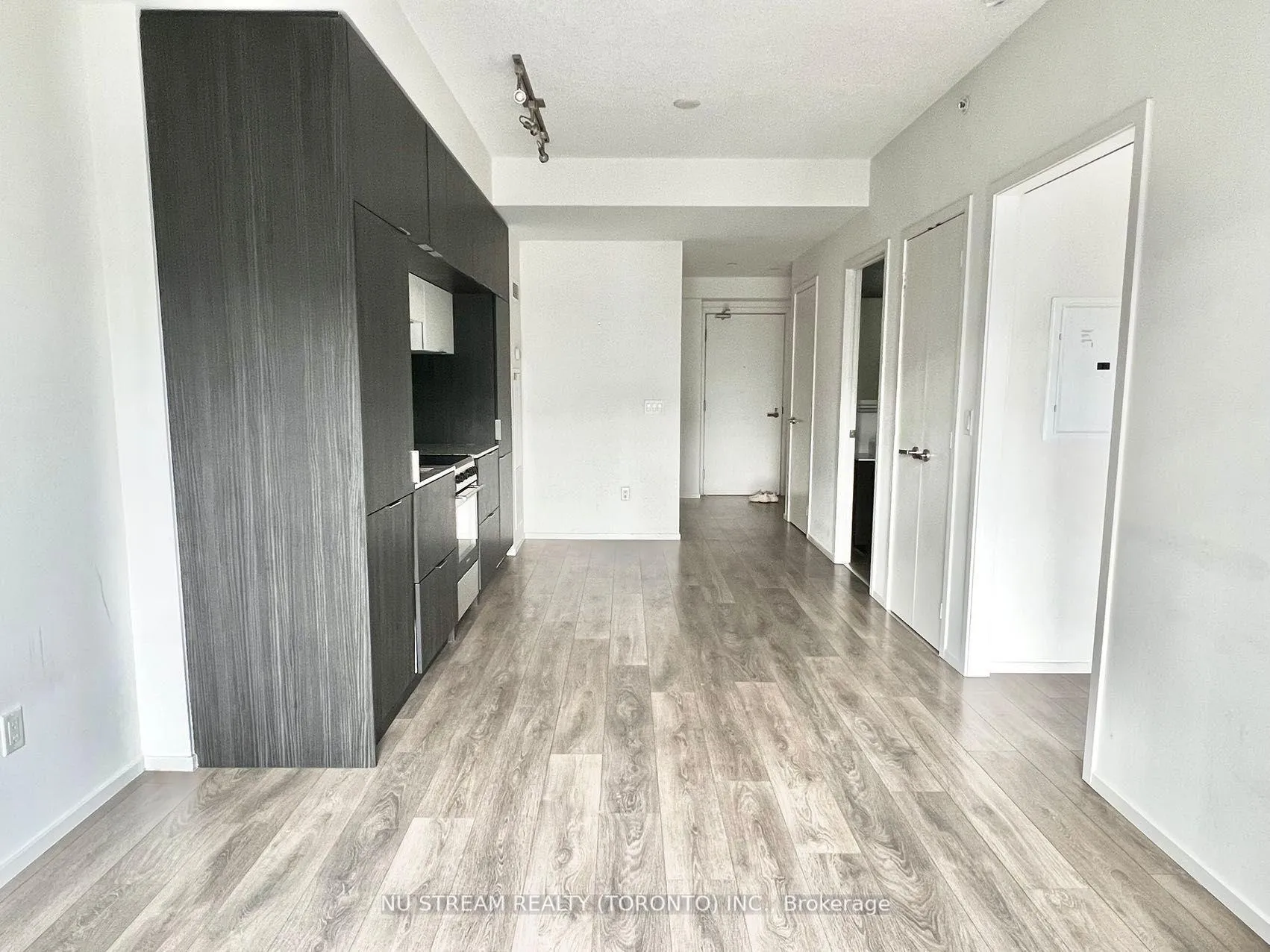 Photo 5 of Unit 2903, 159 Dundas Street E, Toronto, Church-Yonge Corridor — HOMEH