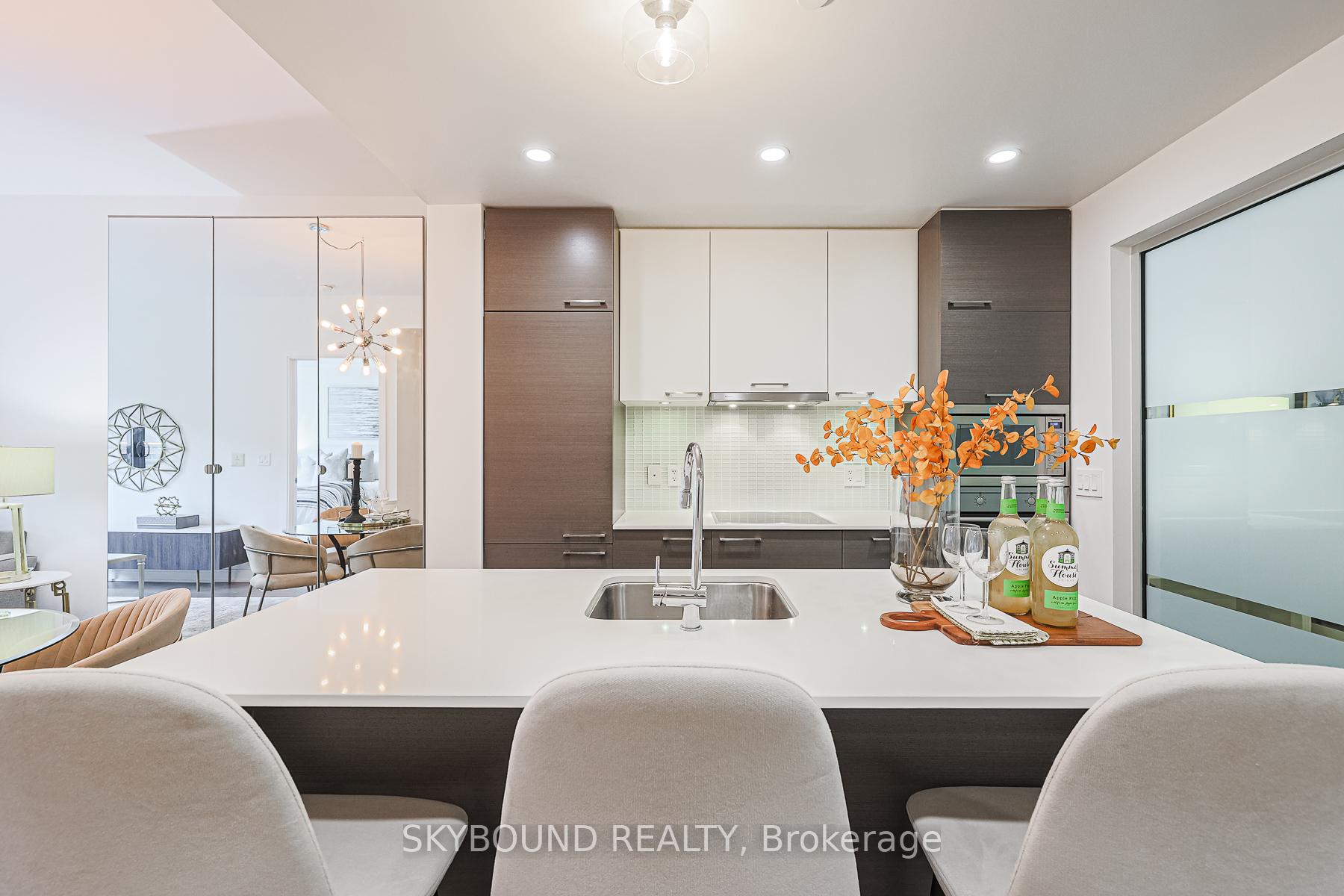 Photo 7 of Unit 323, 55 Front Street E, Toronto, Waterfront Communities — HOMEH