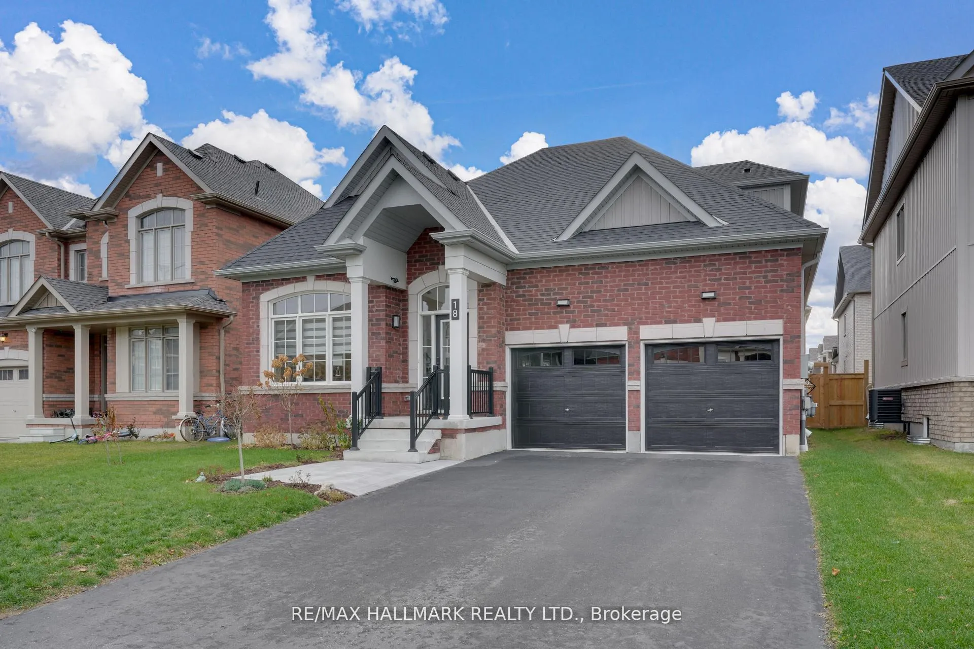 Photo 2 of 18 Mclean Avenue, Collingwood — HOMEH