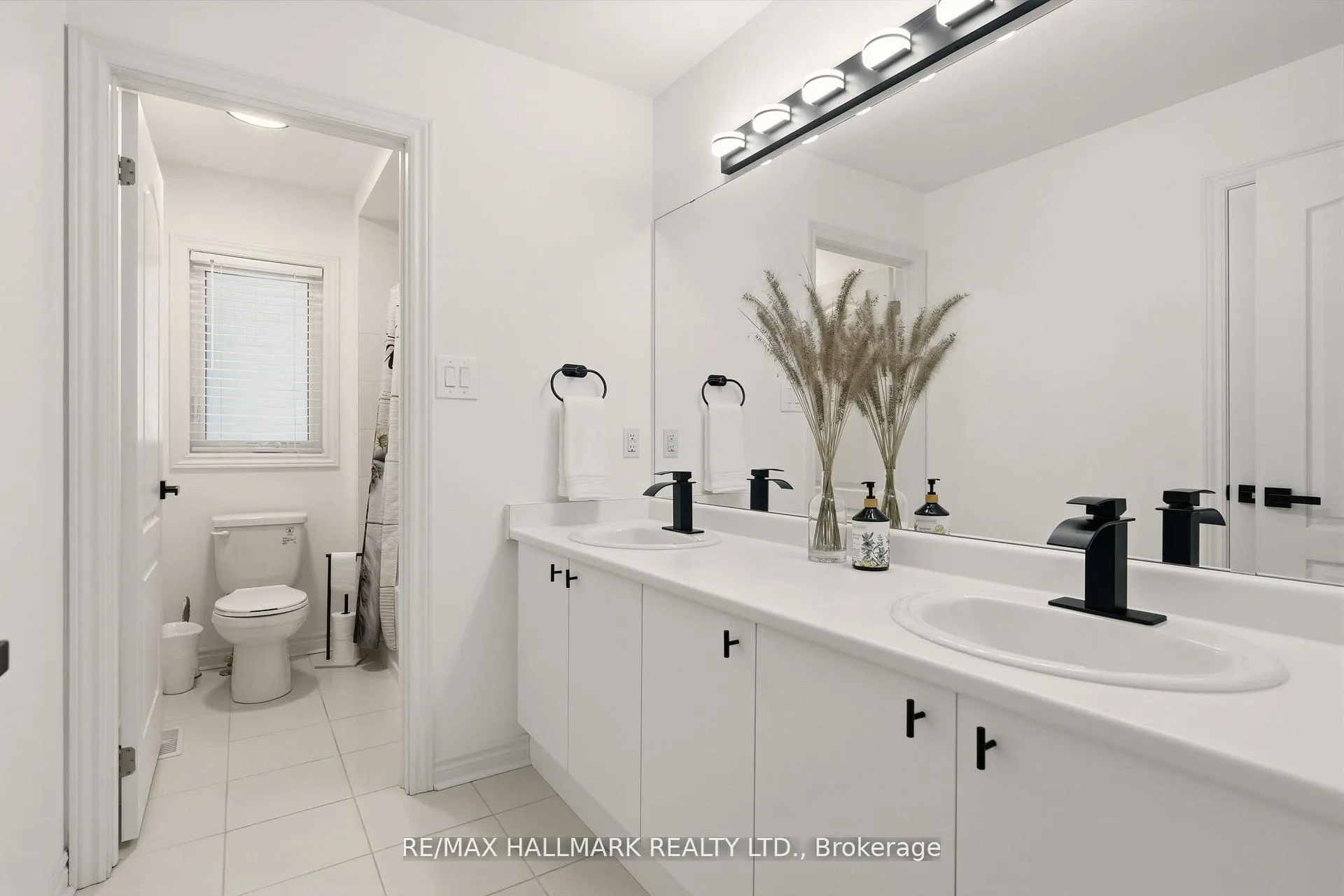 Photo 32 of 18 Mclean Avenue, Collingwood — HOMEH